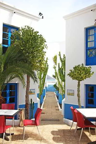 Apartamentos Punta Elena Beach Corralejo Hotel